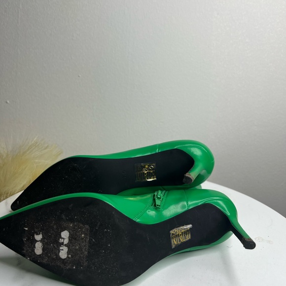 Jeffrey Campbell Green Ankle booties : leather only worn once ‘! - Picture 3 of 3